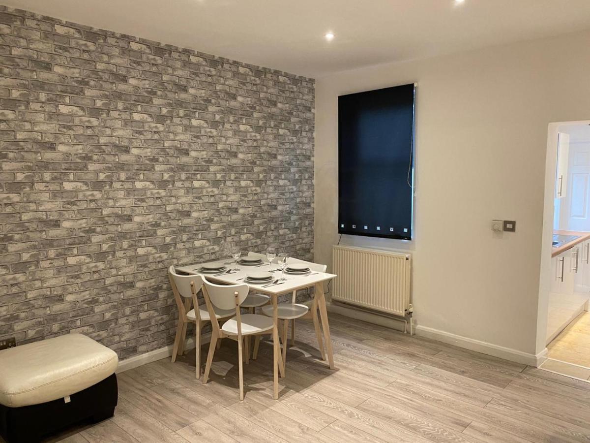 Empire Liverpool Property- Waller Street Southport Dış mekan fotoğraf